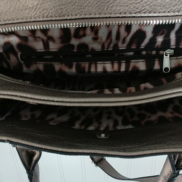 Nicole Miller Purse - Picture 4 of 8